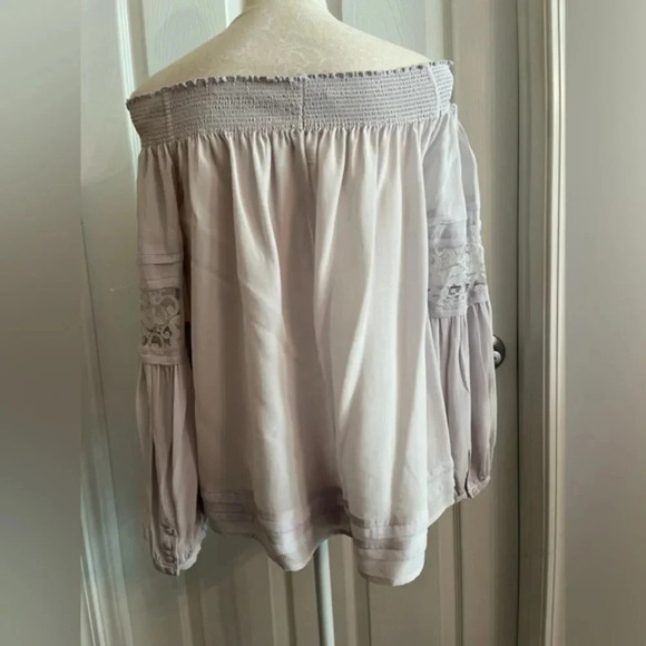 Olivia Palermo over‎ the shoulder Nordstrom top - Picture 5 of 10